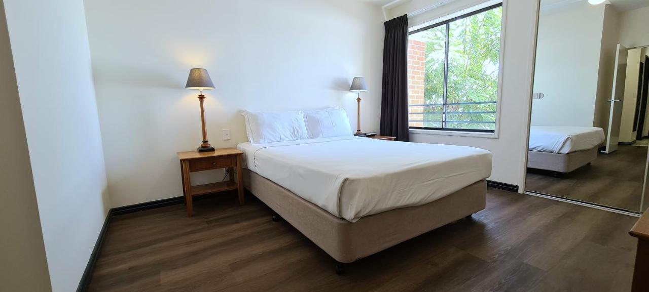 Ramada By Wyndham Brisbane Windsor Hotell Eksteriør bilde