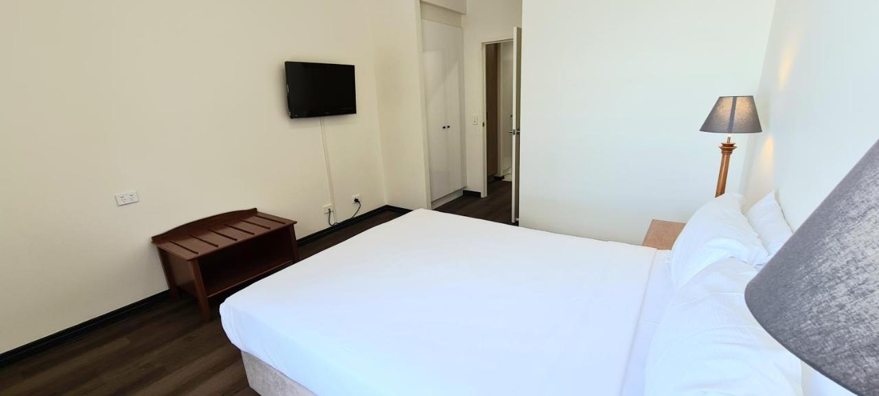 Ramada By Wyndham Brisbane Windsor Hotell Eksteriør bilde