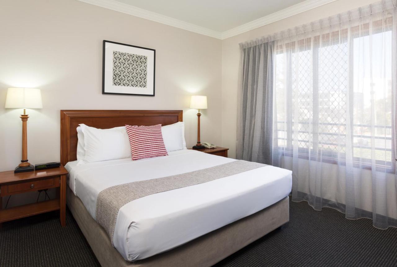 Ramada By Wyndham Brisbane Windsor Hotell Eksteriør bilde
