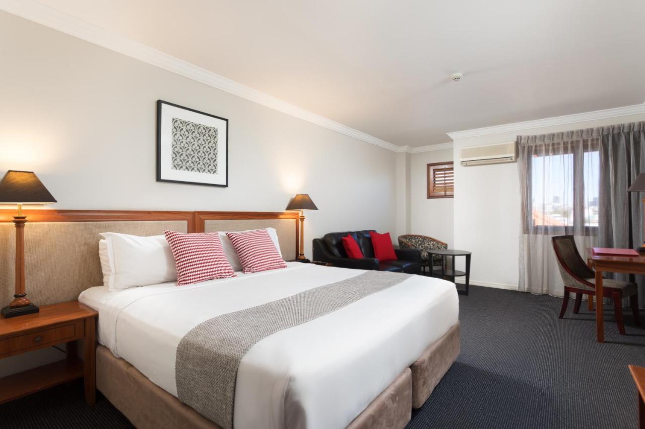 Ramada By Wyndham Brisbane Windsor Hotell Eksteriør bilde