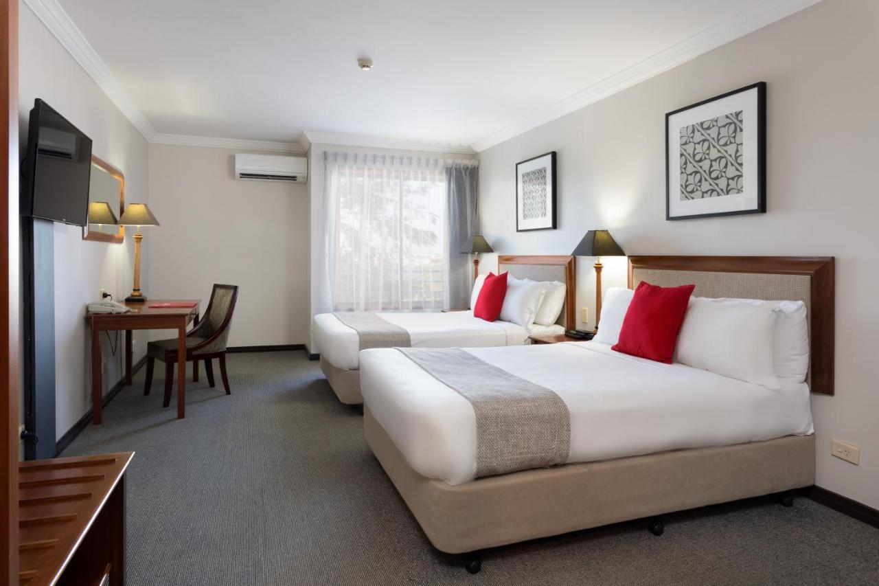 Ramada By Wyndham Brisbane Windsor Hotell Eksteriør bilde